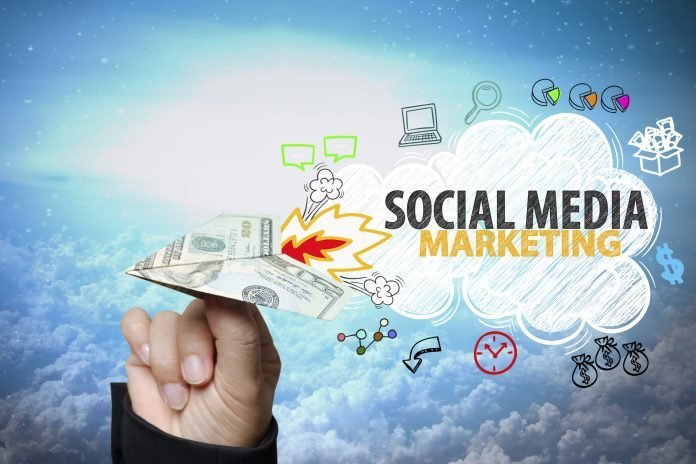 10 Advantages of Social Media Advertising for Your Business