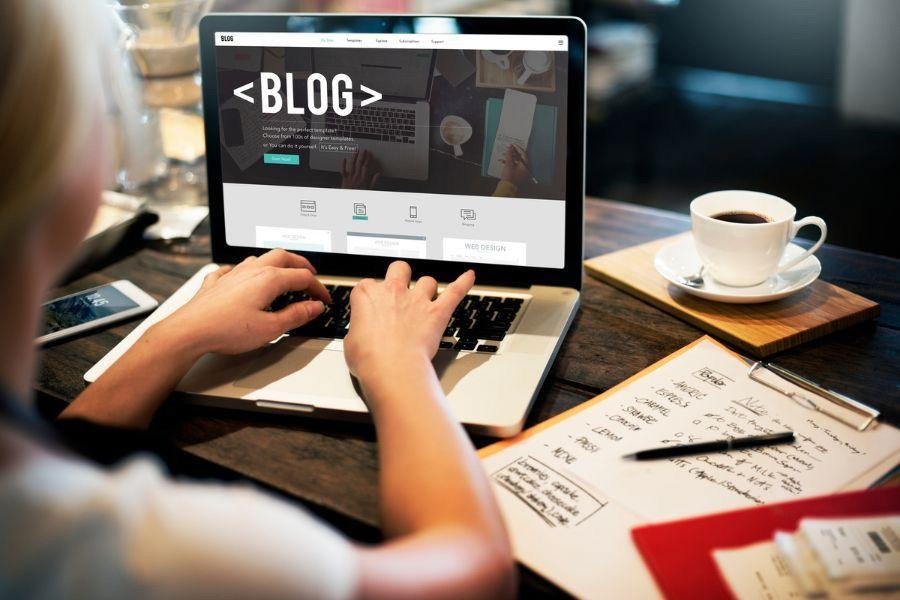 Foundations and Strategies for SEO-Driven Blog Writing