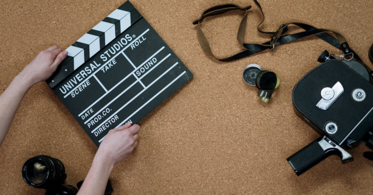 How to Script Reels in 3 Scenes