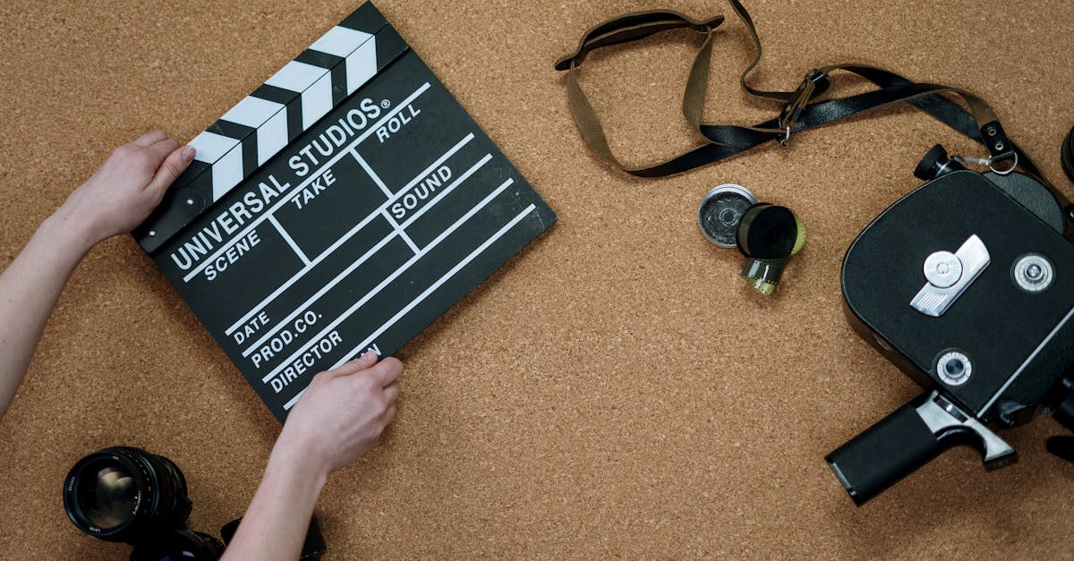 How to Script Reels in 3 Scenes